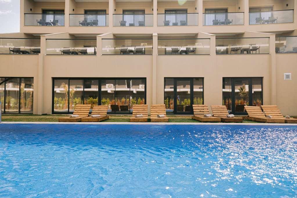 Ramada Cesme Hotel